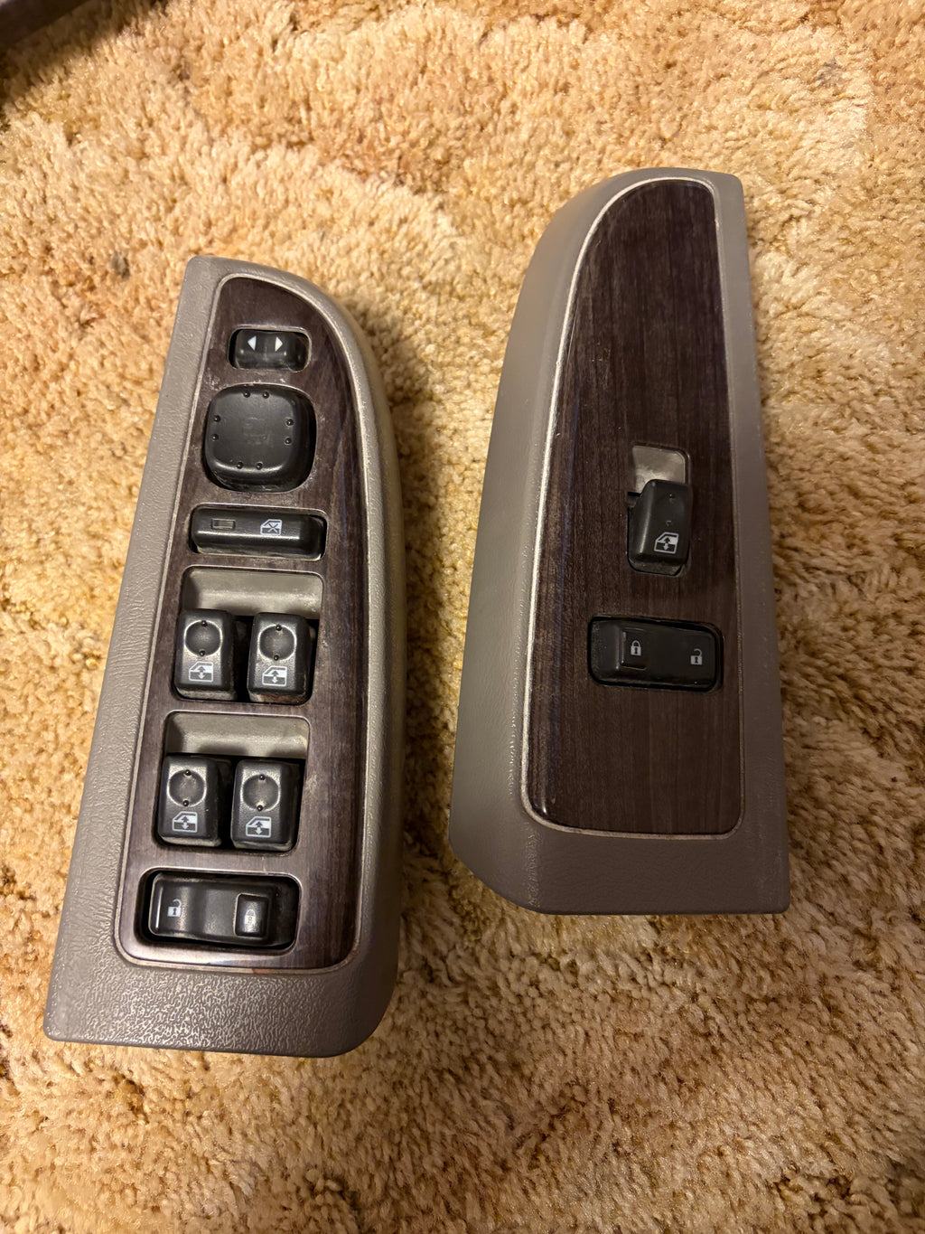 Dark Woodgrain Window Switch Cover
